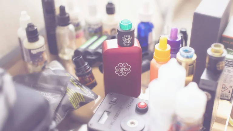Keeping Schools Vape-Free: Vape Alarms vs. Privacy Concerns
